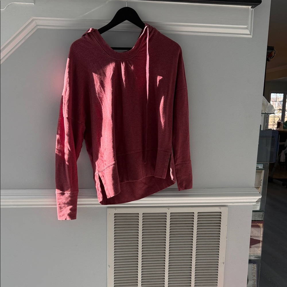ALO Yoga Burgundy Hoodie